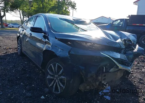 2024 Chevrolet Malibu Fwd Rs z USA, uszkodzony, nr VIN 1G1ZG5ST1RF191289